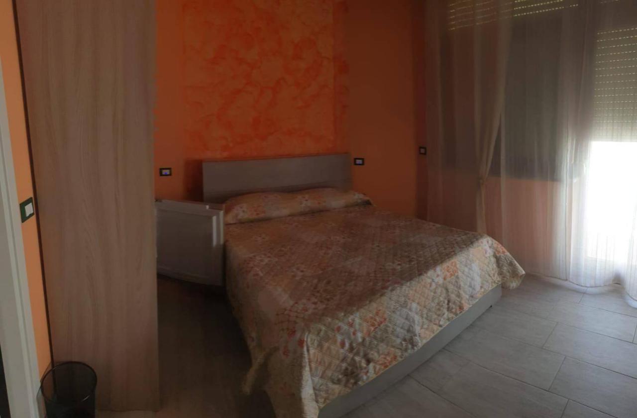 Sky Beach Чивитанова Марке Екстериор снимка