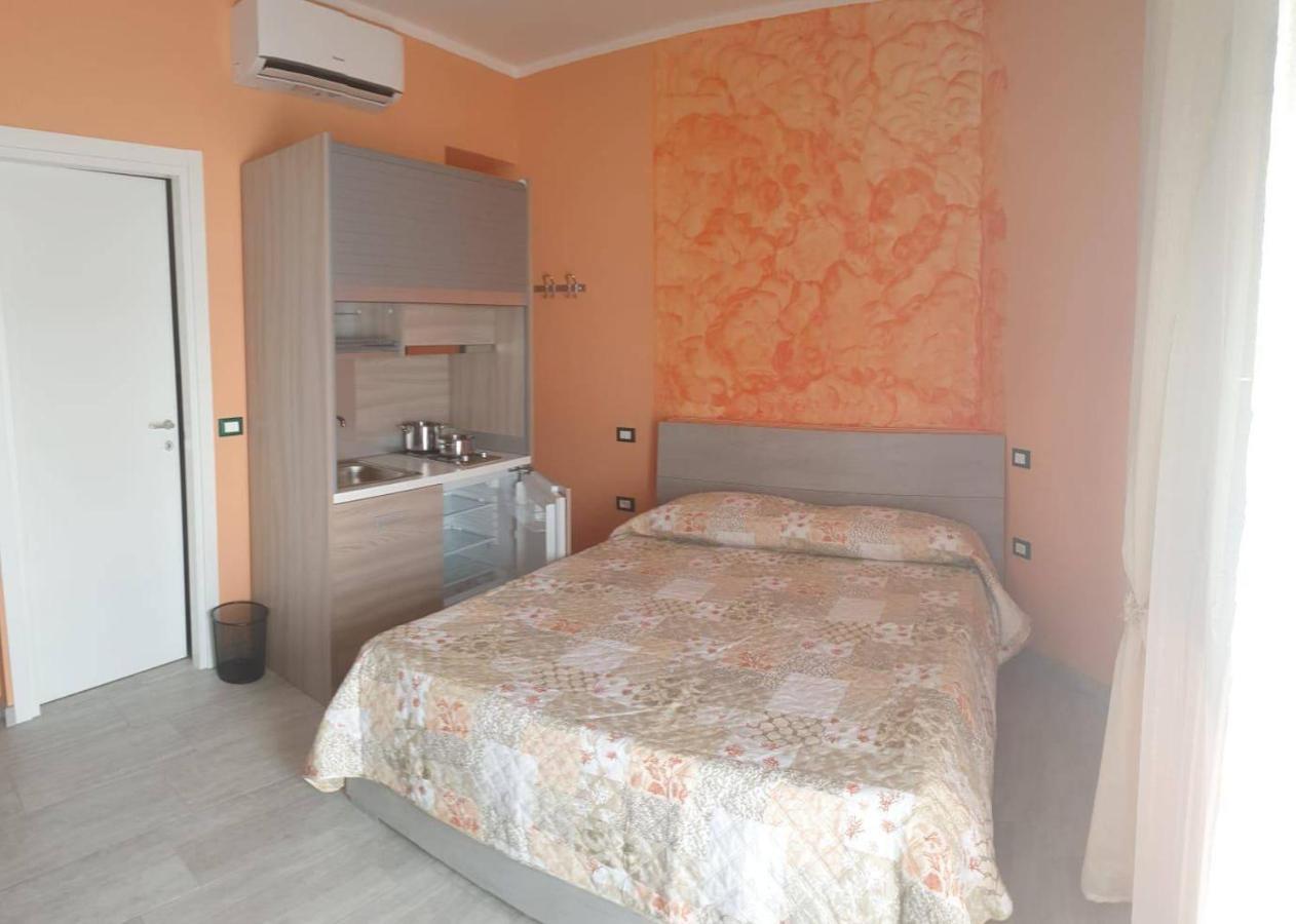 Sky Beach Чивитанова Марке Екстериор снимка